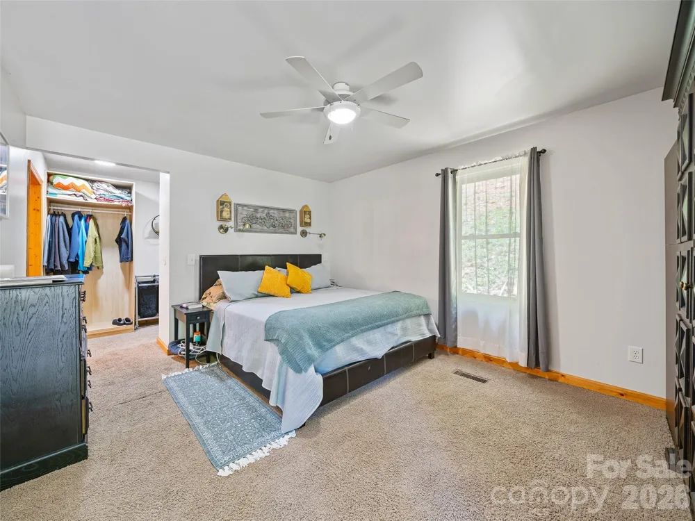 349 Spring Creek Road Bakersville, NC 28705