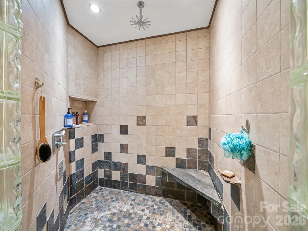349 Spring Creek Road Bakersville, NC 28705