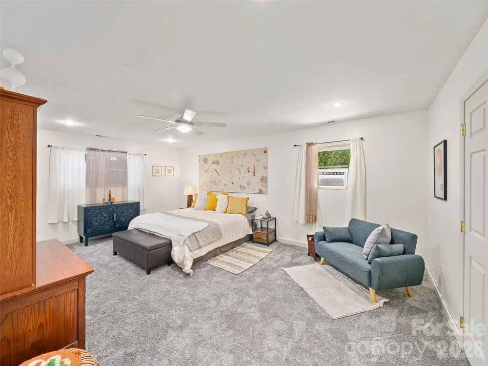 349 Spring Creek Road Bakersville, NC 28705