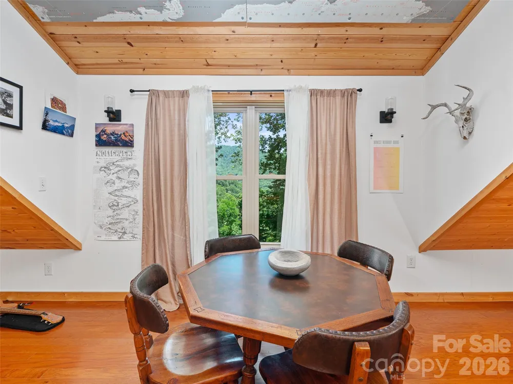 349 Spring Creek Road Bakersville, NC 28705