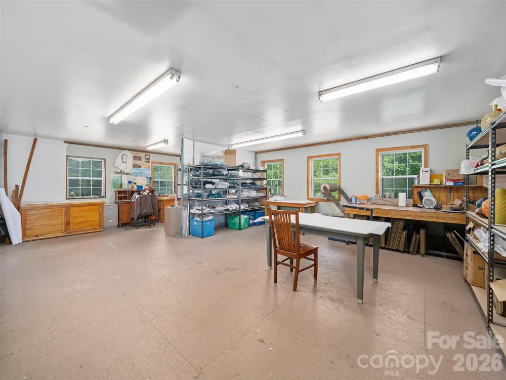 349 Spring Creek Road Bakersville, NC 28705