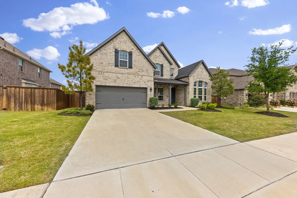 1090 Rosecrush Drive Haslet, TX 76052