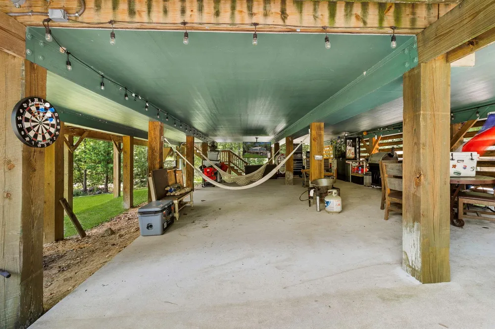 241 Whisperwood Drive Onalaska, TX 77360