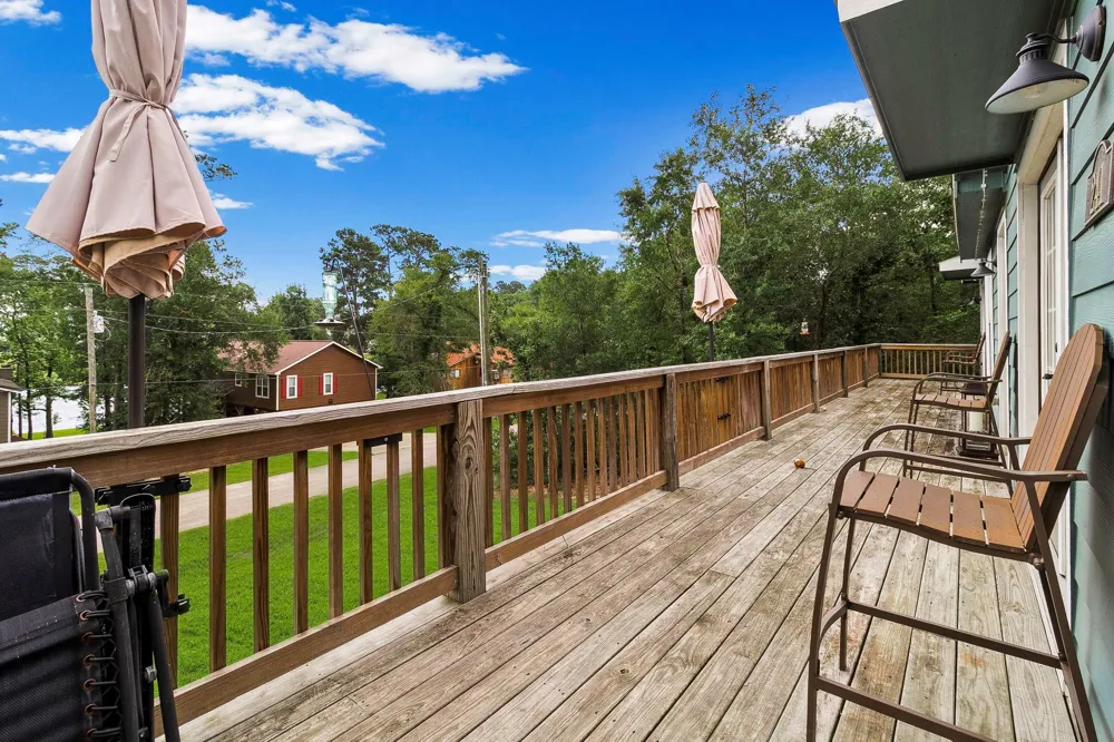 241 Whisperwood Drive Onalaska, TX 77360