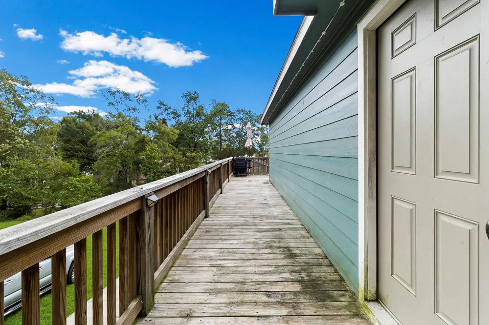 241 Whisperwood Drive Onalaska, TX 77360