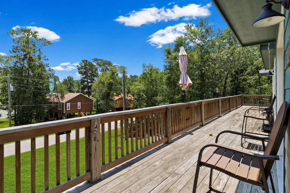 241 Whisperwood Drive Onalaska, TX 77360