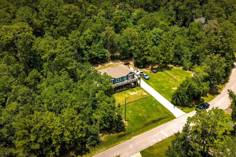 241 Whisperwood Drive Onalaska, TX 77360