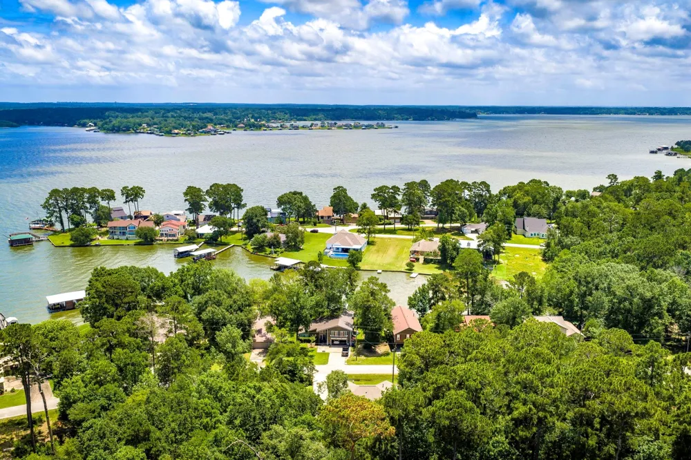 241 Whisperwood Drive Onalaska, TX 77360
