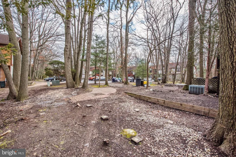 215 KEATS DR Sicklerville, NJ 08081