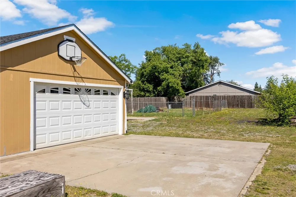 24 Grand Avenue Oroville, CA 95965