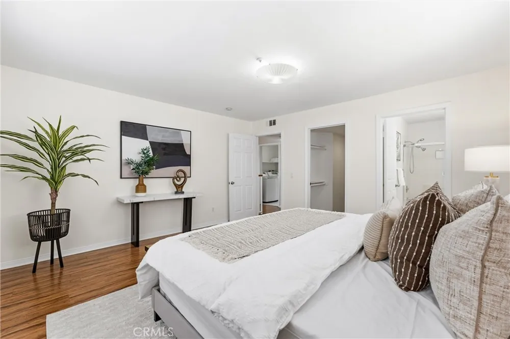1097 S Marguerita #C Alhambra, CA 91803