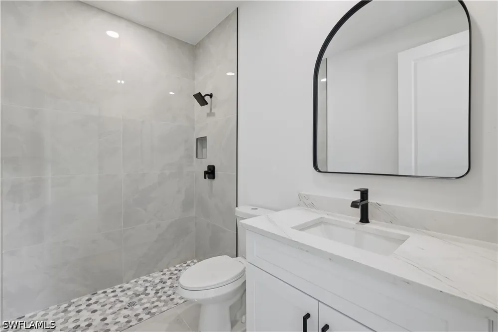 Washington Avenue Fort Myers, FL 33916