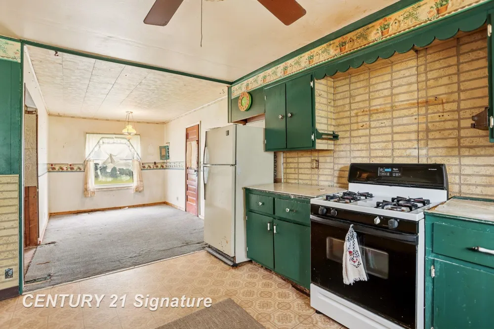 12097 Swan Creek Road Swan Creek Township, MI 48609