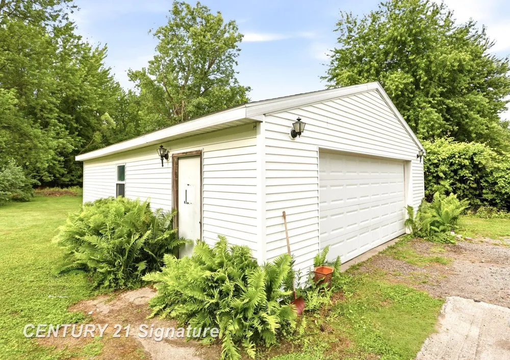 12097 Swan Creek Road Swan Creek Township, MI 48609