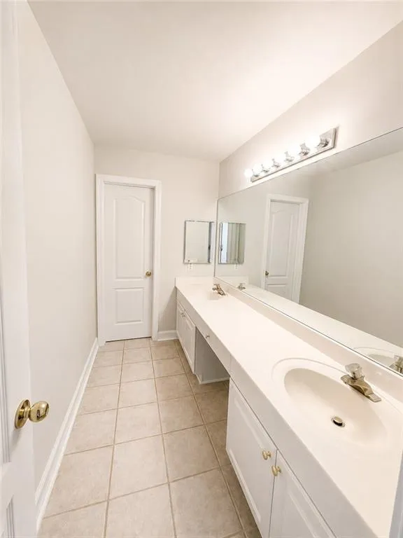 2900 The Terraces Way Dacula, GA 30019