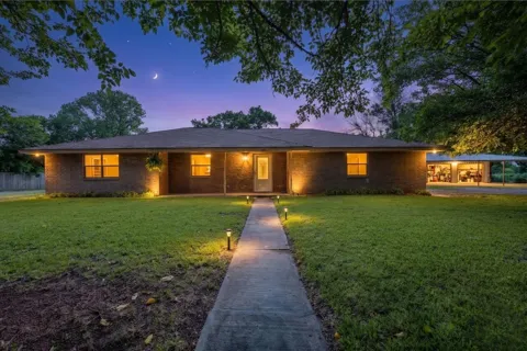 131 S Crescent Street