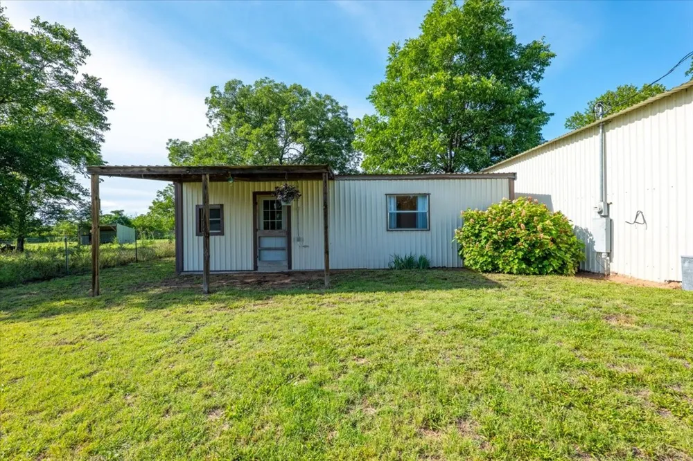 131 S Crescent Street Gorman, TX 76454