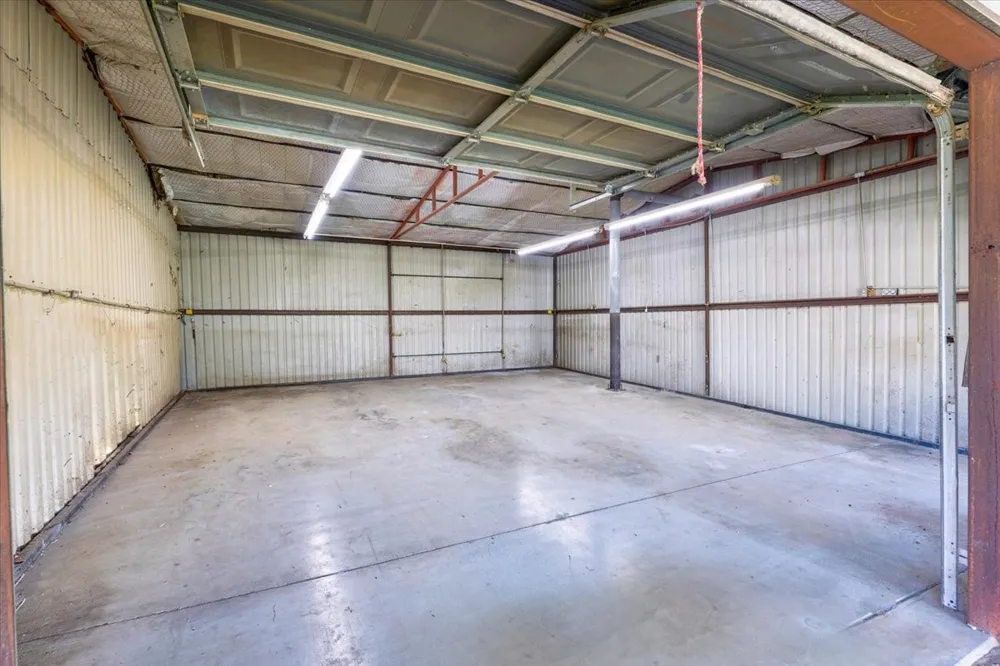 131 S Crescent Street Gorman, TX 76454