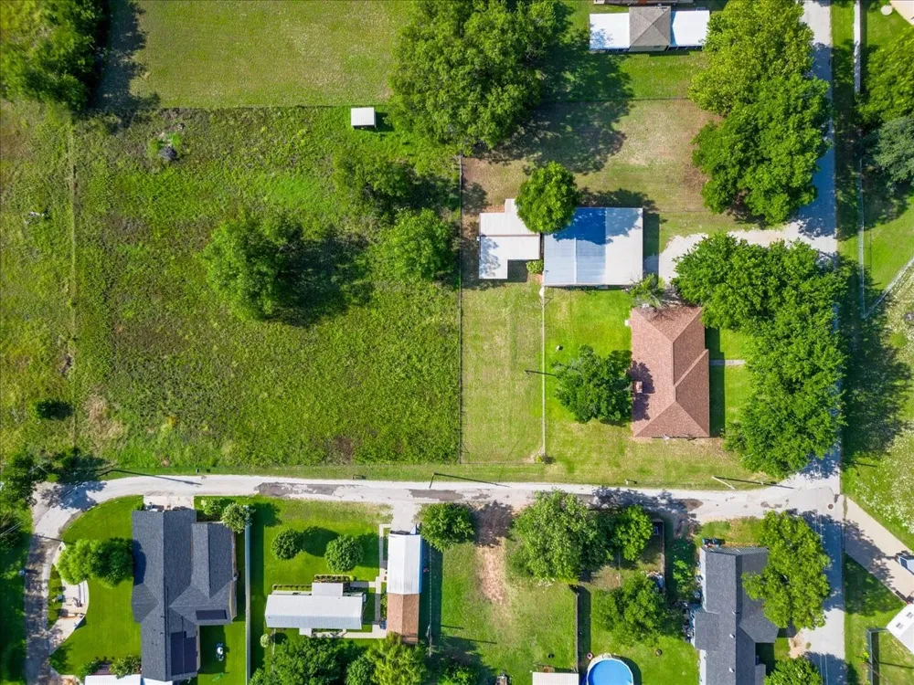 131 S Crescent Street Gorman, TX 76454