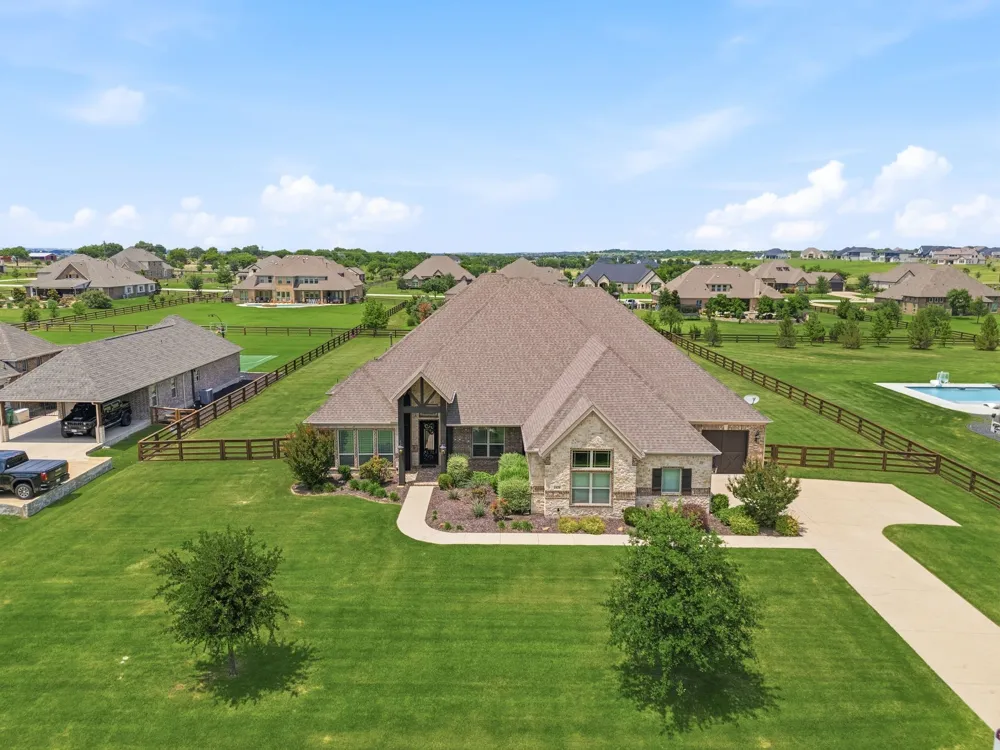 1426 Flanagan Farm Drive Northlake, TX 76226