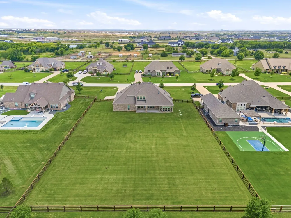 1426 Flanagan Farm Drive Northlake, TX 76226