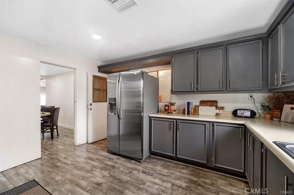 12844 Waltham Baldwin Park, CA 91706