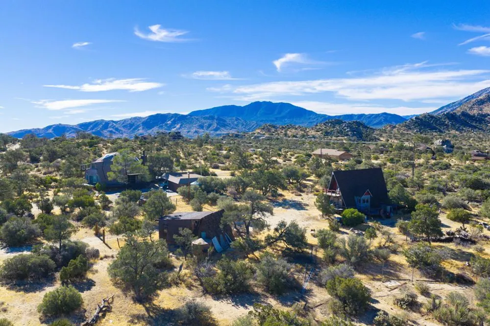 70041 Linda Vista Road Mountain Center, CA 92561
