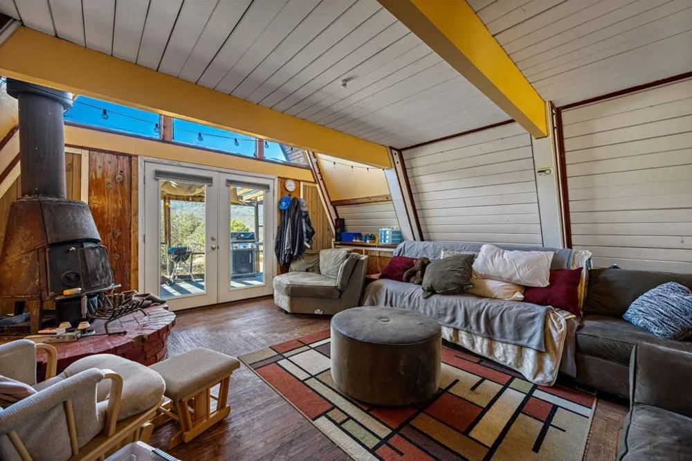 70041 Linda Vista Road Mountain Center, CA 92561