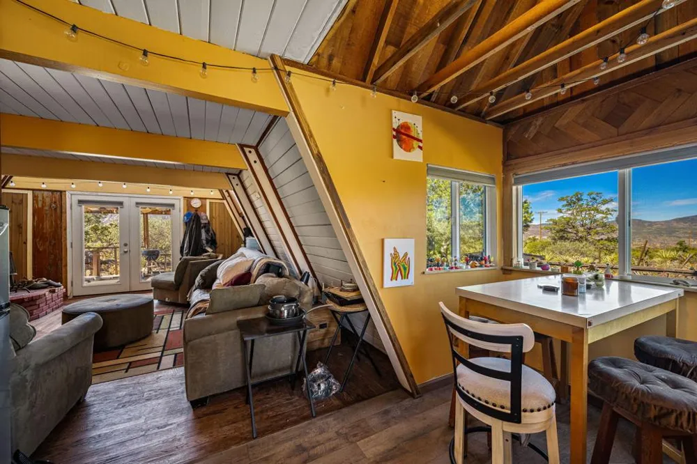 70041 Linda Vista Road Mountain Center, CA 92561