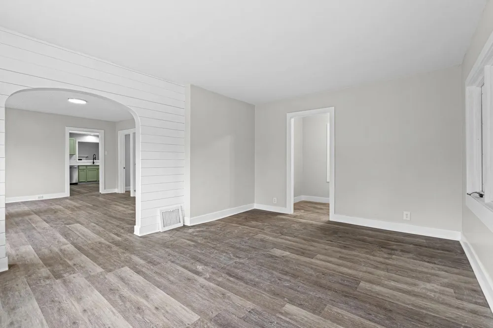 1632 W Lakewood Boulevard Park Township, MI 49424