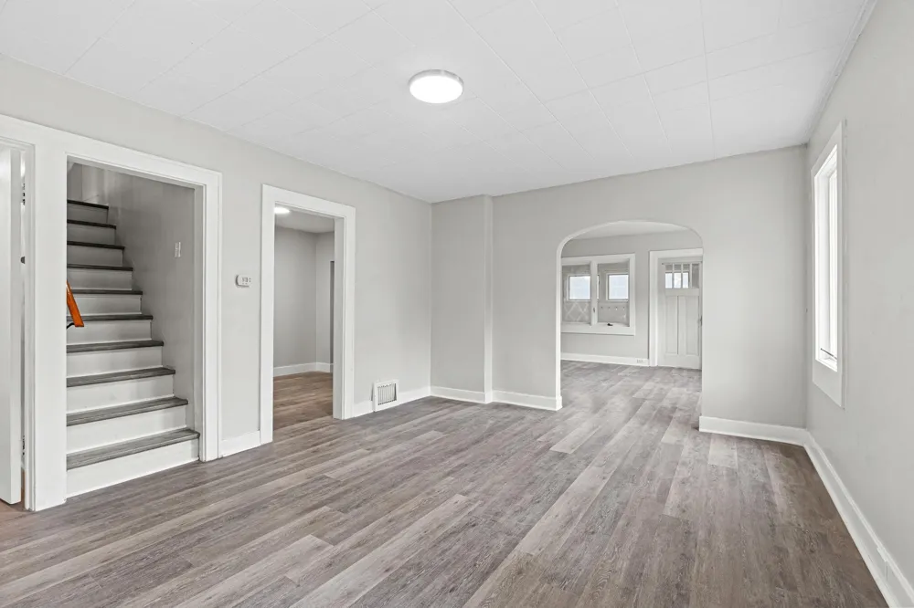 1632 W Lakewood Boulevard Park Township, MI 49424