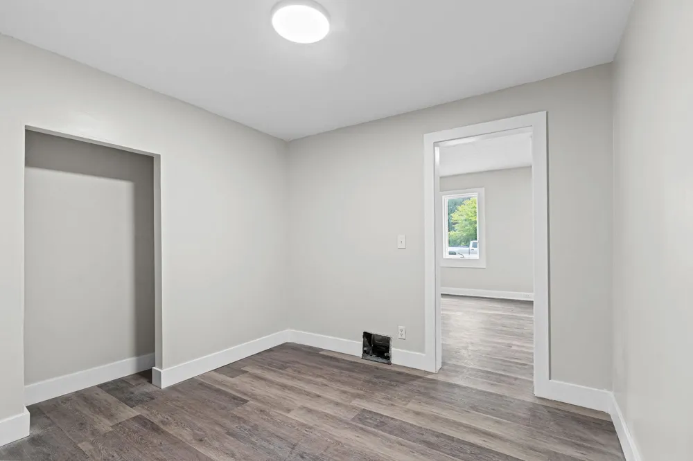1632 W Lakewood Boulevard Park Township, MI 49424