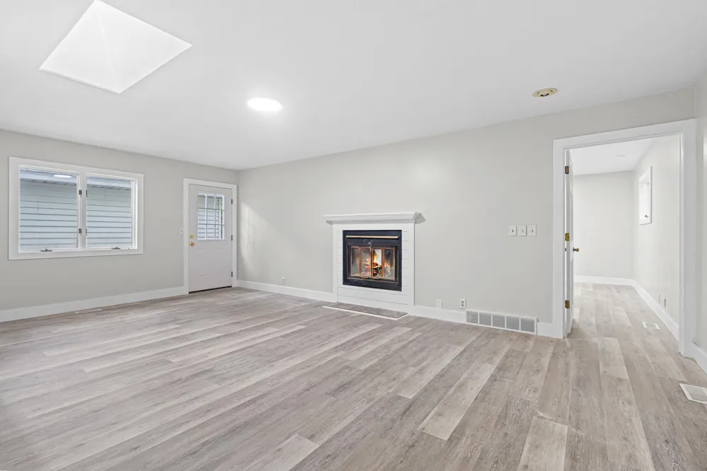 1632 W Lakewood Boulevard Park Township, MI 49424