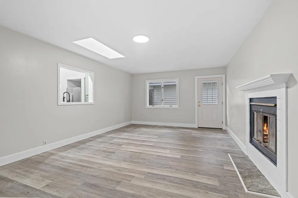 1632 W Lakewood Boulevard Park Township, MI 49424