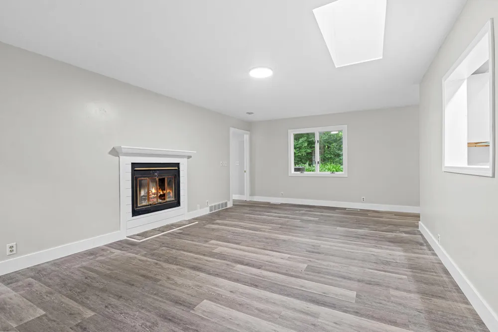 1632 W Lakewood Boulevard Park Township, MI 49424