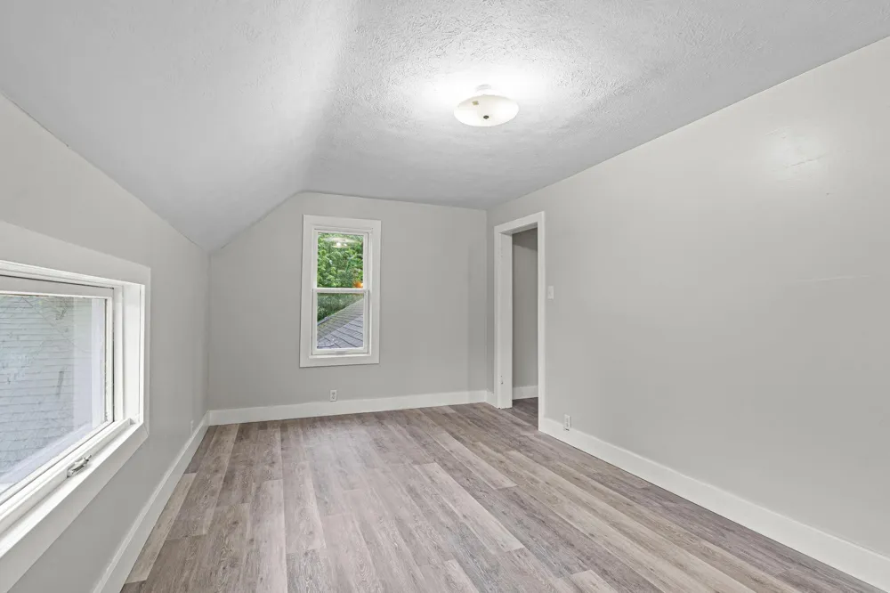 1632 W Lakewood Boulevard Park Township, MI 49424
