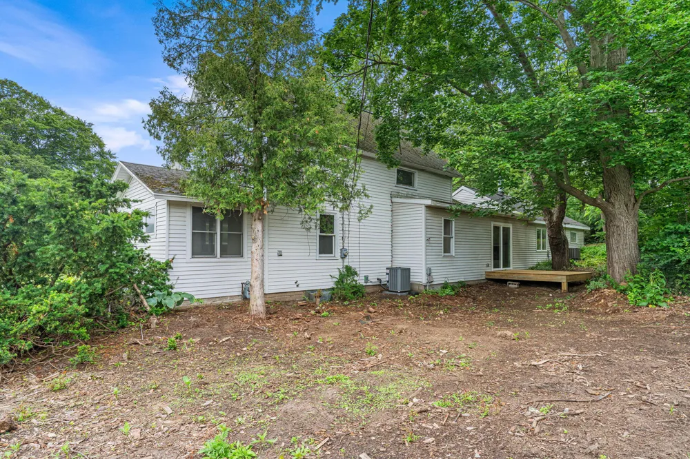 1632 W Lakewood Boulevard Park Township, MI 49424
