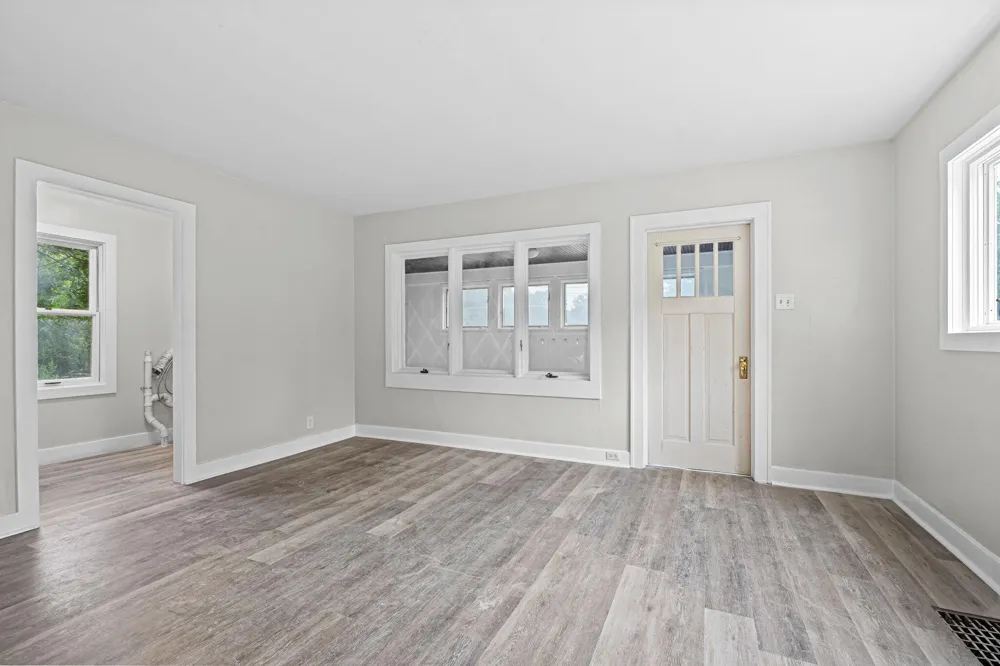 1632 W Lakewood Boulevard Park Township, MI 49424