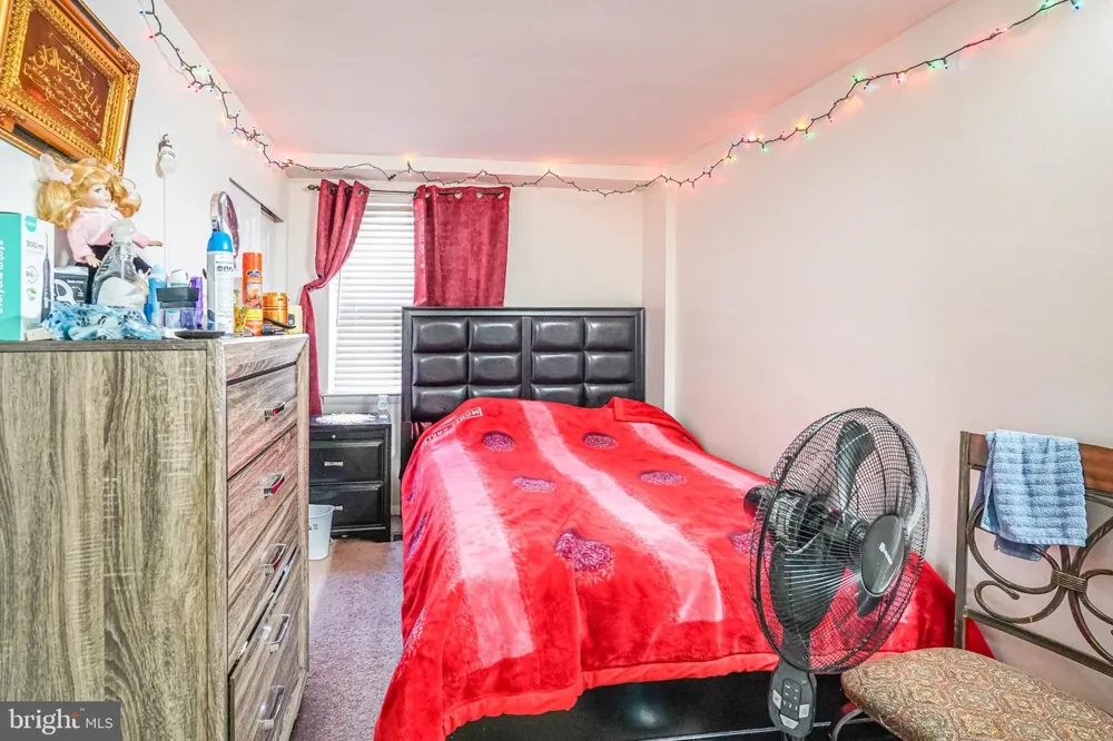 1728 BORBECK AVENUE Philadelphia, PA 19111