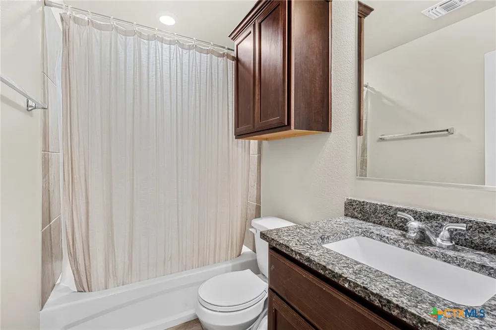 5338 Lancaster Drive Belton, TX 76513