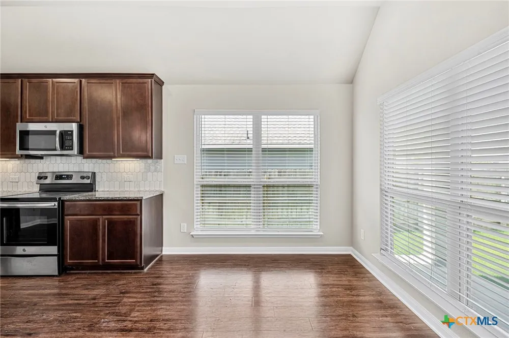 5338 Lancaster Drive Belton, TX 76513