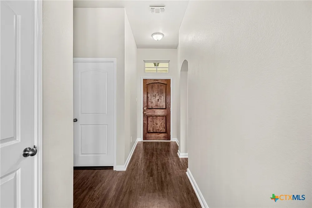 5338 Lancaster Drive Belton, TX 76513