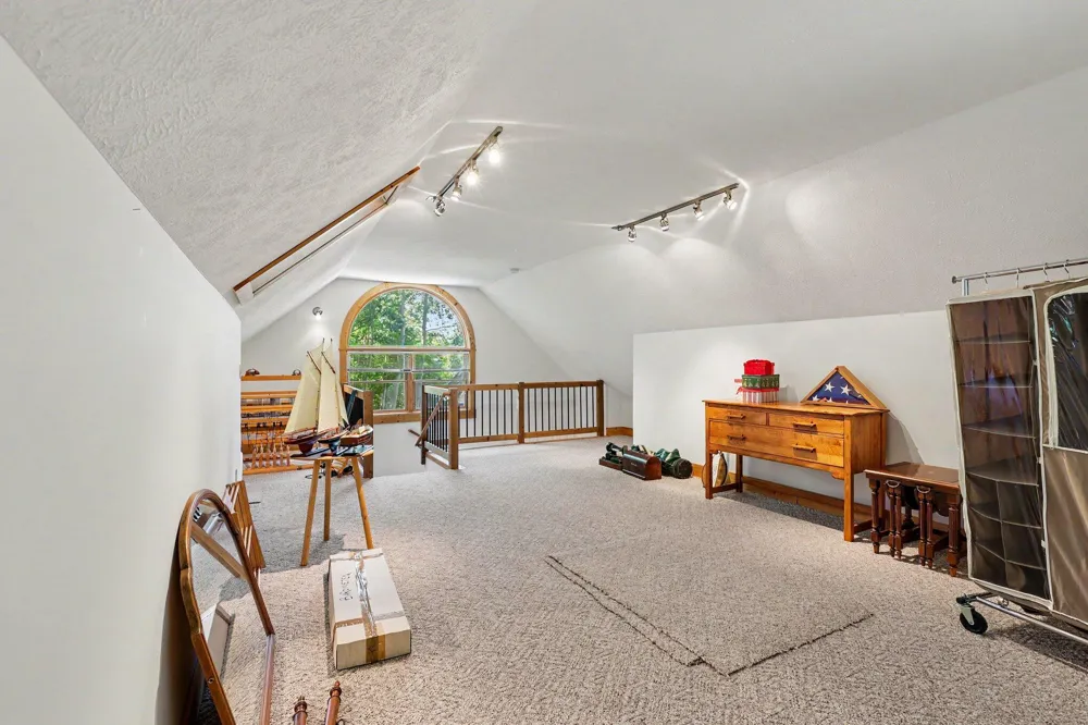8584 W Woodridge Drive Mears, MI 49436