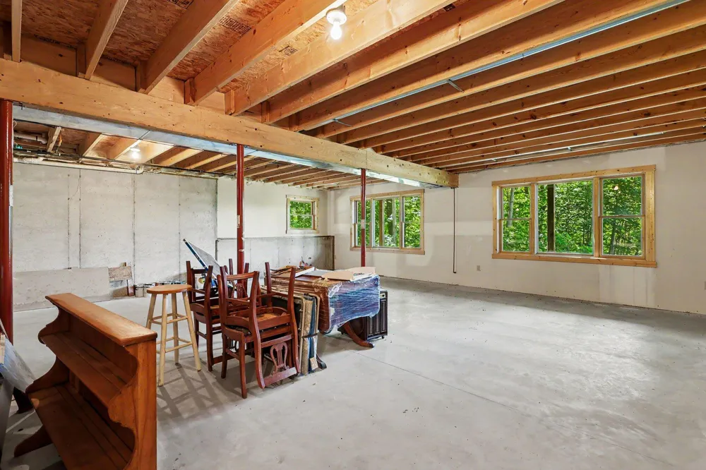 8584 W Woodridge Drive Mears, MI 49436