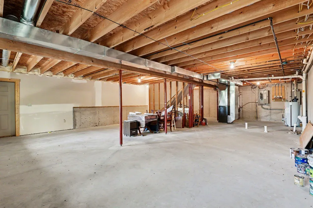 8584 W Woodridge Drive Mears, MI 49436