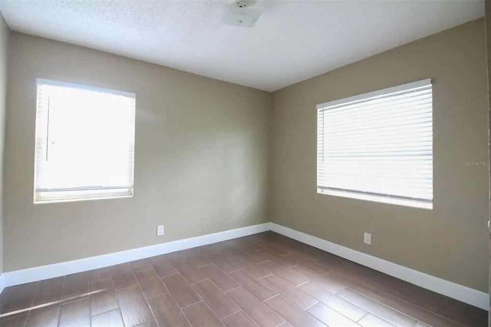 1114 S TENNESSEE AVENUE Lakeland, FL 33803