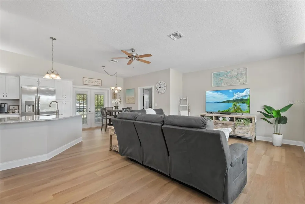 512 PALM AVENUE Ellenton, FL 34222