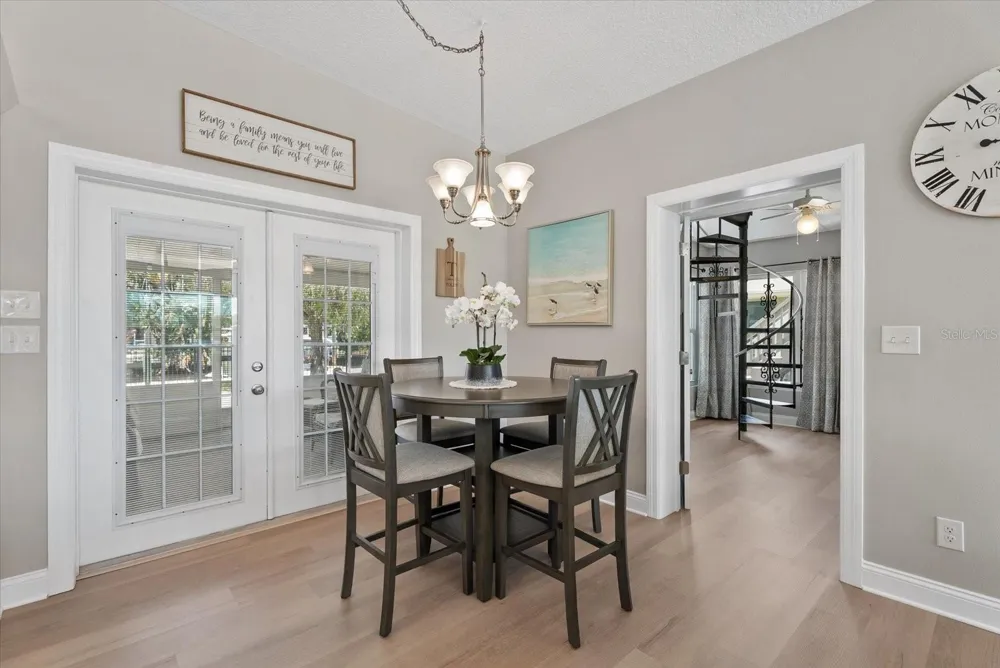 512 PALM AVENUE Ellenton, FL 34222