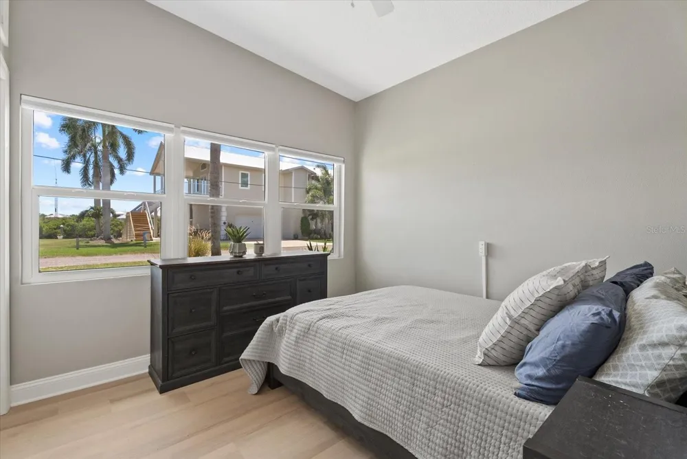 512 PALM AVENUE Ellenton, FL 34222