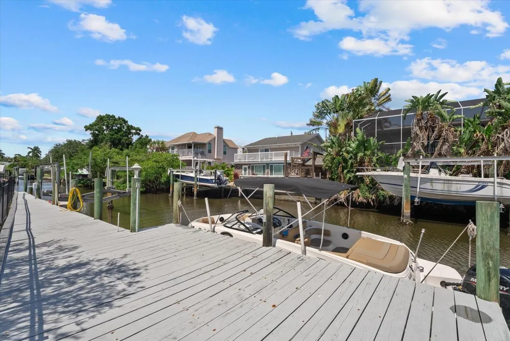 512 PALM AVENUE Ellenton, FL 34222